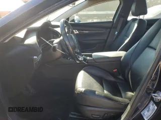2019 Mazda 3 Premium with VIN 3MZBPAEM2KM104699, listed as a Copart auction lot 86170374 with 59,618 mi miles and Salvage Title. Bid and sale history available at DreamBid. Image 7.