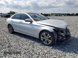 2016 Mercedes-Benz C 300 с VIN WDDWF4JB8GR147629, выставлен на аукционе Copart как лот 57558115 с пробегом 100 104 миль миль и Списание • Salvage title. История ставок и продаж доступна на DreamBid. Изображение 4.
