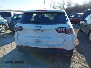 2018 Jeep Compass Sport with VIN 3C4NJCAB8JT263412, listed as a IAAI auction lot 41561089 with 94,275 mi miles. Bid and sale history available at carsss.com. Image 17.
