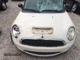 2009 MINI Hardtop S with VIN WMWMF73569TW87347, listed as a Copart auction lot 59445035 with Not provided miles and Salvage title. Bid and sale history available at DreamBid. Image 11.