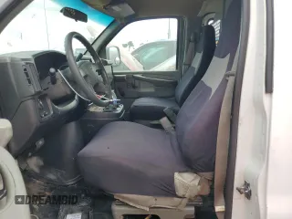 2003 Chevrolet Express Cargo with VIN 1GCGG25V931223419, listed as a Copart auction lot 76194064 with Not Provided miles and Salvage Title. Bid and sale history available at DreamBid. Image 7.