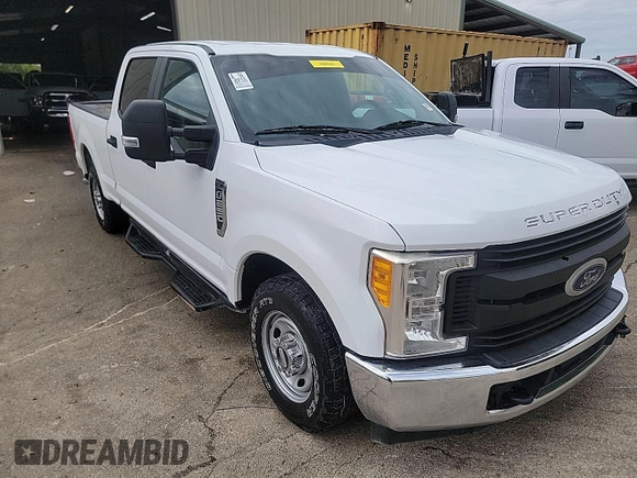 2017 Ford F-250 XL with VIN 1FT7W2A61HEC03778, listed as a IAAI auction lot 42783433 with 221,117 mi miles and . Bid and sale history available at DreamBid. Image 31.