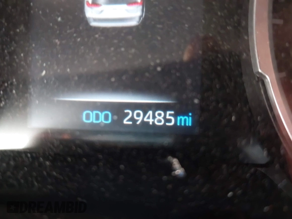 2022 Toyota RAV4 Hybrid XLE z VIN 4T3RWRFV0NU054821, wystawiony jako IAAI lot #42144555 z przebiegiem 29 485 mil mil oraz . Historia ofert i sprzedaży dostępna na DreamBid. Obrazek 16.