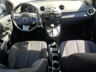 2011 Mazda Mazda2 Sport with VIN JM1DE1HZXB0101951, listed as a Copart auction lot 68288974 with 97,437 mi miles and Salvage Title. Bid and sale history available at carsss.com. Image 8.