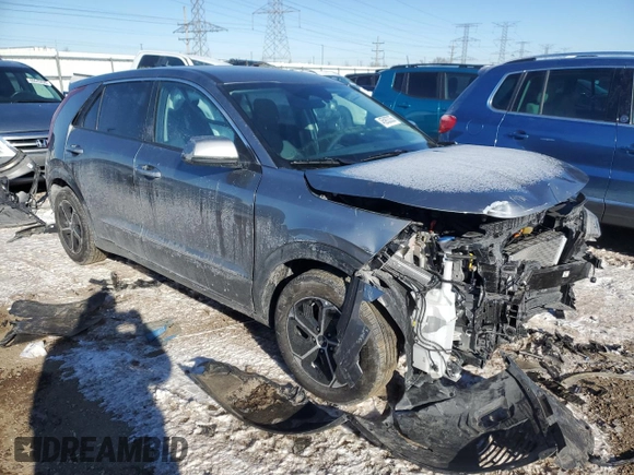 2024 Kia Niro LX with VIN KNDCP3LE6R5144590, listed as a Copart auction lot 45903335 with 30,688 mi miles and Salvage Title. Bid and sale history available at carsss.com. Image 4.