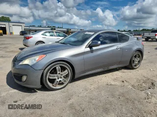 2010 Hyundai Genesis Coupe with VIN KMHHT6KD9AU028740, listed as a Copart auction lot 62997005 with 210,161 mi miles and Clean title. Bid and sale history available at DreamBid. Image 1.