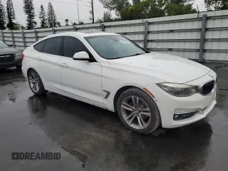 2017 BMW 3 Series 330i xDrive with VIN WBA8Z9C39HG826493, listed as a Copart auction lot 42208295 with 114,907 mi miles and Clean Title. Bid and sale history available at carsss.com. Image 4.