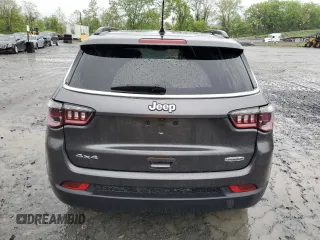 2022 Jeep Compass Latitude Lux with VIN 3C4NJDFB7NT181210, listed as a Copart auction lot 56171175 with 42,794 mi miles and Salvage title. Bid and sale history available at DreamBid. Image 6.