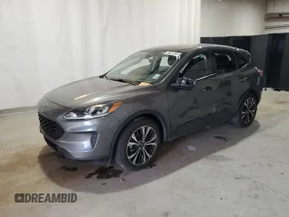 2021 Ford Escape SE with VIN 1FMCU0G69MUA37487, listed as a Copart auction lot 61998435 with 87,810 mi miles and Clean title. Bid and sale history available at DreamBid. Image 1.