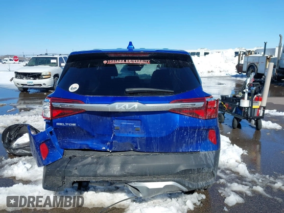 2023 Kia Seltos LX z VIN KNDEPCAA0P7430395, wystawiony jako IAAI lot #41739056 z przebiegiem 23 267 mil mil oraz . Historia ofert i sprzedaży dostępna na DreamBid. Obrazek 16.
