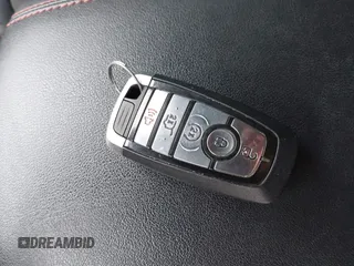 2020 Ford Edge SEL z VIN 2FMPK3J94LBB54068, wystawiony jako IAAI lot #41912225 z przebiegiem 83 528 mil mil oraz . Historia ofert i sprzedaży dostępna na DreamBid. Obrazek 11.