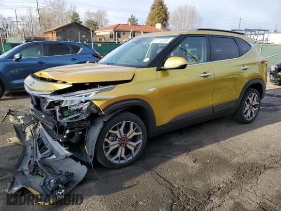 2021 Kia Seltos SX with VIN KNDETCA22M7178648, listed as a Copart auction lot 51714915 with 59,138 mi miles and Salvage Title. Bid and sale history available at carsss.com. Image 1.