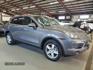2012 Porsche Cayenne S z VIN WP1AB2A21CLA47534, wystawiony jako Copart lot #53674765 z przebiegiem 186 417 mil mil oraz Tytuł czysty. Historia ofert i sprzedaży dostępna na DreamBid. Obrazek 4.