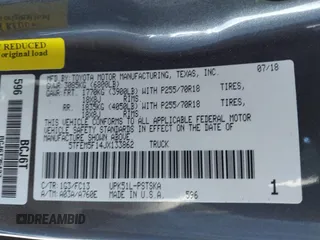 2018 Toyota Tundra 2WD SR5 with VIN 5TFEM5F14JX133862, listed as a IAAI auction lot 41664452 with 91,687 mi miles. Bid and sale history available at carsss.com. Image 9.