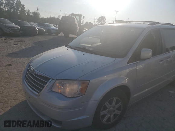 2008 Chrysler Town & Country Touring with VIN 2A8HR54P08R612643, listed as a Copart auction lot 53946595 with 95,010 mi miles and Non Repairable. Bid and sale history available at DreamBid. Image 1.
