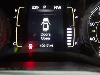 2018 Jeep Cherokee Latitude Plus with VIN 1C4PJMLX0JD546013, listed as a IAAI auction lot 41350102 with 40,017 mi miles and . Bid and sale history available at DreamBid. Image 15.