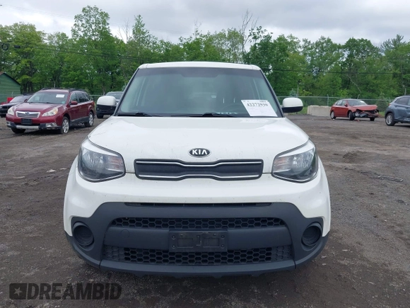2019 Kia Soul z VIN KNDJN2A20K7656081, wystawiony jako IAAI lot #42272939 z przebiegiem 140 223 mil mil oraz . Historia ofert i sprzedaży dostępna na DreamBid. Obrazek 12.