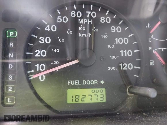 1999 Isuzu Trooper S with VIN JACDJ58X5X7902821, listed as a IAAI auction lot 40762329 with 182,773 mi miles and . Bid and sale history available at DreamBid. Image 7.