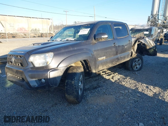 2013 Toyota Tacoma with VIN 5TFMU4FN1DX016785, listed as a IAAI auction lot 41364476 with 1 mi miles. Bid and sale history available at carsss.com. Image 20.