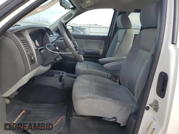 2009 Dodge Dakota ST with VIN 1D7HE22K29S759545, listed as a Copart auction lot 41445225 with 182,616 mi miles and Clean Title. Bid and sale history available at DreamBid. Image 7.