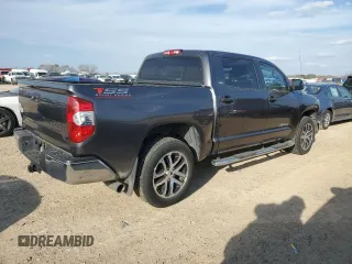 2018 Toyota Tundra 2WD SR5 with VIN 5TFEM5F10JX123149, listed as a Copart auction lot 45676045 with 76,709 mi miles and Salvage Title. Bid and sale history available at carsss.com. Image 3.