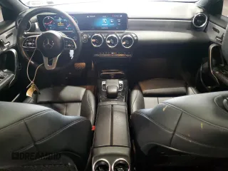 2019 Mercedes-Benz A 220 z VIN WDD3G4FBXKW028712, wystawiony jako Copart lot #59023105 z przebiegiem 95 881 mil mil oraz Szkoda całkowita • Salvage title. Historia ofert i sprzedaży dostępna na DreamBid. Obrazek 8.