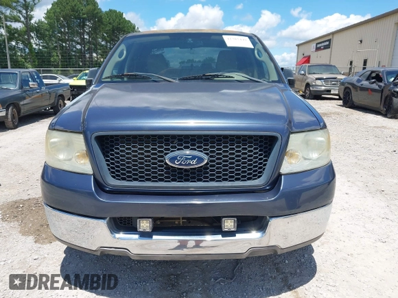 2004 Ford F-150 XLT z VIN 1FTRW12W34KD28410, wystawiony jako IAAI lot #42385449 z przebiegiem 169 152 mil mil oraz . Historia ofert i sprzedaży dostępna na DreamBid. Obrazek 6.