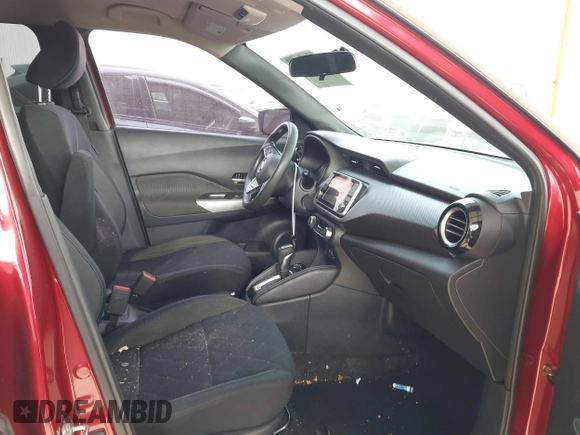 2019 Nissan Kicks SV with VIN 3N1CP5CUXKL534314, listed as a IAAI auction lot 41246864 with 138,836 mi miles. Bid and sale history available at carsss.com. Image 5.