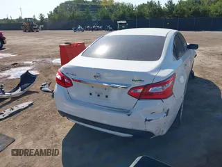 2016 Nissan Altima SR with VIN 1N4AL3AP3GC150482, listed as a IAAI auction lot 40353797 with 145,442 mi miles and . Bid and sale history available at carsss.com. Image 4.
