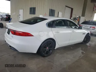 2017 Jaguar XF 35t Premium with VIN SAJBD4BV4HCY44941, listed as a Copart auction lot 62869184 with 65,914 mi miles and Salvage Title. Bid and sale history available at carsss.com. Image 3.
