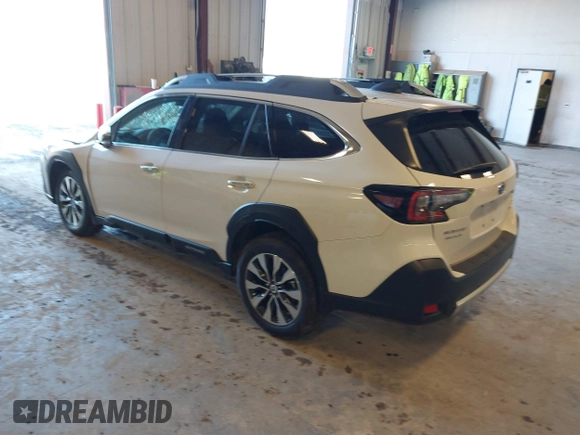 2025 Subaru Outback Touring XT with VIN 4S4BTGPD0S3223833, listed as a IAAI auction lot 41850418 with 277 mi miles and . Bid and sale history available at DreamBid. Image 3.
