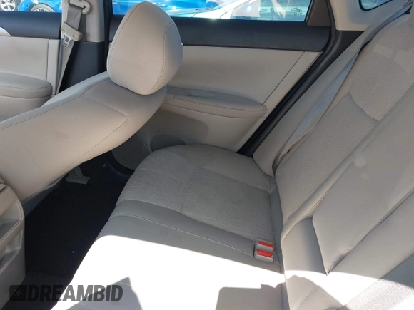 2015 Nissan Sentra SV with VIN 3N1AB7AP9FL688596, listed as a IAAI auction lot 42082292 with 77,300 mi miles and . Bid and sale history available at DreamBid. Image 8.