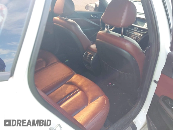 2016 Kia Optima SX Turbo z VIN 5XXGW4L20GG016368, wystawiony jako IAAI lot #42610152 z przebiegiem 165 525 mil mil oraz . Historia ofert i sprzedaży dostępna na DreamBid. Obrazek 8.
