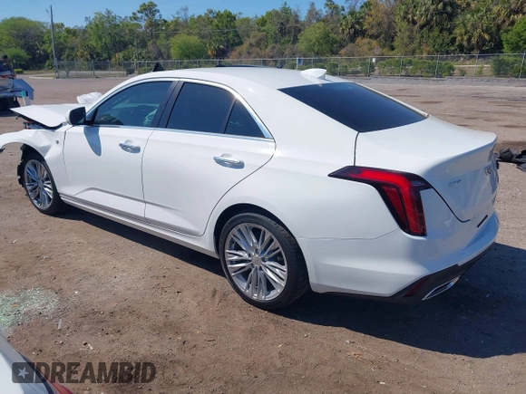 2025 Cadillac CT4 Premium Luxury z VIN 1G6DB5RK4S0116692, wystawiony jako IAAI lot #41908381 z przebiegiem 79 mil mil oraz . Historia ofert i sprzedaży dostępna na DreamBid. Obrazek 3.