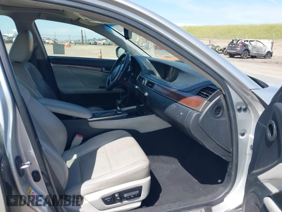 2014 Lexus GS 350 z VIN JTHBE1BL3E5043781, wystawiony jako IAAI lot #42047249 z przebiegiem 256 681 mil mil oraz . Historia ofert i sprzedaży dostępna na DreamBid. Obrazek 5.