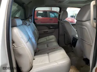 2007 Chevrolet Avalanche LT w/3LT with VIN 3GNFK12357G218403, listed as a Copart auction lot 82667364 with 131,962 mi miles and Clean Title. Bid and sale history available at carsss.com. Image 11.