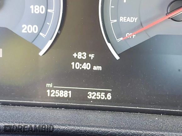 2015 BMW M4 with VIN WBS3R9C58FK334247, listed as a IAAI auction lot 41940211 with 125,881 mi miles. Bid and sale history available at carsss.com. Image 14.