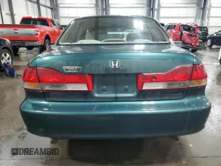 2002 Honda Accord LX z VIN 1HGCG16442A043585, wystawiony jako Copart lot #74481474 z przebiegiem 223 446 mil mil oraz Szkoda całkowita • Salvage title. Historia ofert i sprzedaży dostępna na DreamBid. Obrazek 6.