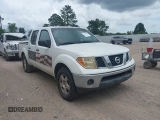 2008 Nissan Frontier SE z VIN 1N6AD07U88C439309, wystawiony jako IAAI lot #42481547 z przebiegiem 166 721 mil mil oraz . Historia ofert i sprzedaży dostępna na DreamBid. Obrazek 1.