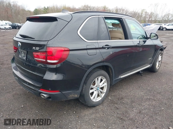 2014 BMW X5 xDrive35i z VIN 5UXKR0C51E0H26528, wystawiony jako IAAI lot #42027626 z przebiegiem 87 228 mil mil oraz . Historia ofert i sprzedaży dostępna na DreamBid. Obrazek 4.