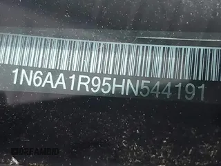 2017 Nissan Titan z VIN 1N6AA1R95HN544191, wystawiony jako IAAI lot #41912622 z przebiegiem 134 721 mil mil oraz . Historia ofert i sprzedaży dostępna na DreamBid. Obrazek 9.