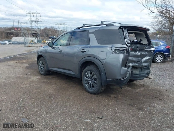 2022 Nissan Pathfinder SV with VIN 5N1DR3BC5NC256913, listed as a IAAI auction lot 41815519 with 34,878 mi miles. Bid and sale history available at carsss.com. Image 3.