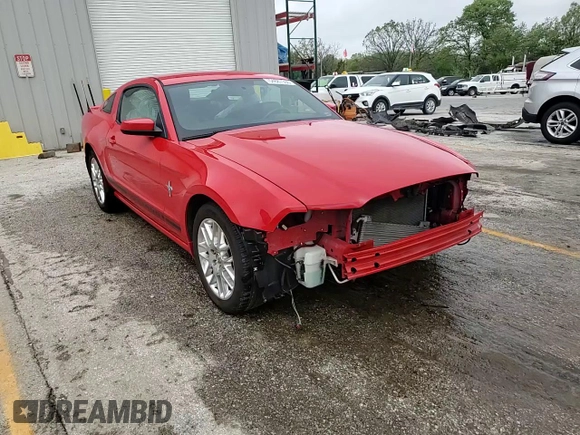 2013 Ford Mustang V6 z VIN 1ZVBP8AM1D5223156, wystawiony jako Copart lot #54687355 z przebiegiem 134 447 mil mil oraz Szkoda całkowita • Salvage title. Historia ofert i sprzedaży dostępna na DreamBid. Obrazek 14.