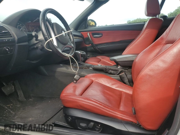 2008 BMW 1 Series 128i with VIN WBAUL73568VE88071, listed as a Copart auction lot 61715805 with 178,688 mi miles and Salvage title. Bid and sale history available at DreamBid. Image 7.