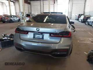 2020 BMW 7 Series 750i xDrive with VIN WBA7U2C07LGJ59164, listed as a IAAI auction lot 42001056 with Not provided miles and . Bid and sale history available at DreamBid. Image 16.