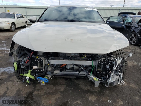 2022 Audi e-tron Sportback S line Premium with VIN WA11AAGE2NB013721, listed as a Copart auction lot 81812643 with 40,749 mi miles. Bid and sale history available at carsss.com. Image 5.