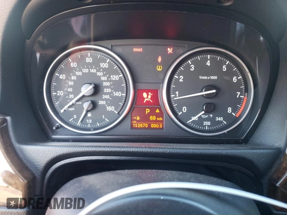 2008 BMW 3 Series 328xi z VIN WBAWC335X8PD09083, wystawiony jako Copart lot #85683234 z przebiegiem 152 670 mil mil oraz Szkoda całkowita • Salvage title. Historia ofert i sprzedaży dostępna na DreamBid. Obrazek 9.