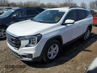 2022 GMC Terrain SLE with VIN 3GKALMEV5NL260139, listed as a Copart auction lot 51700425 with 239,843 mi miles and Clean Title. Bid and sale history available at carsss.com. Image 1.