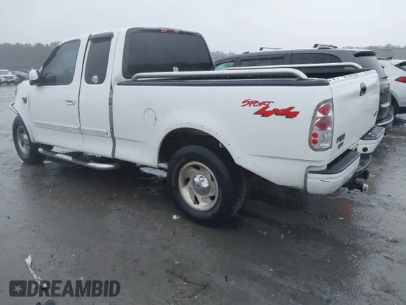 1999 Ford F-150 XL with VIN 1FTRX18L6XNB48352, listed as a IAAI auction lot 41717057 with 171,654 mi miles. Bid and sale history available at carsss.com. Image 3.