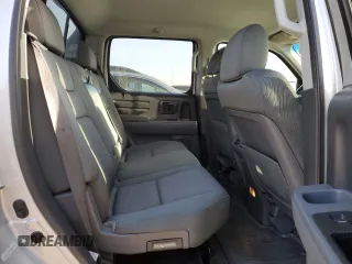 2008 Honda Ridgeline RTS z VIN 2HJYK16498H521444, wystawiony jako Copart lot #52504555 z przebiegiem 188 342 mil mil oraz Czysty tytuł • Clean title. Historia ofert i sprzedaży dostępna na DreamBid. Obrazek 10.